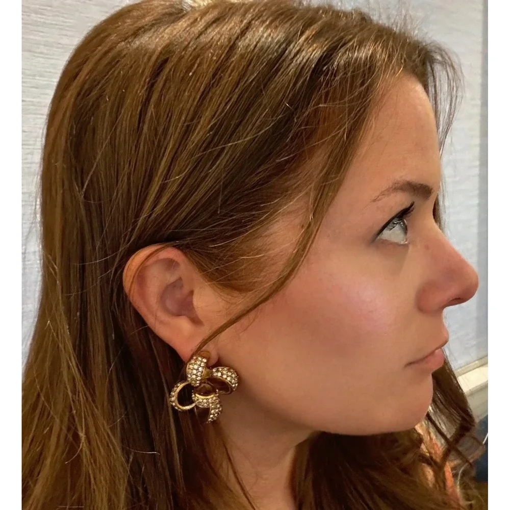 Oscar de la Renta Gold Clover Pavé Crystal Clip-On Earrings‎ OS